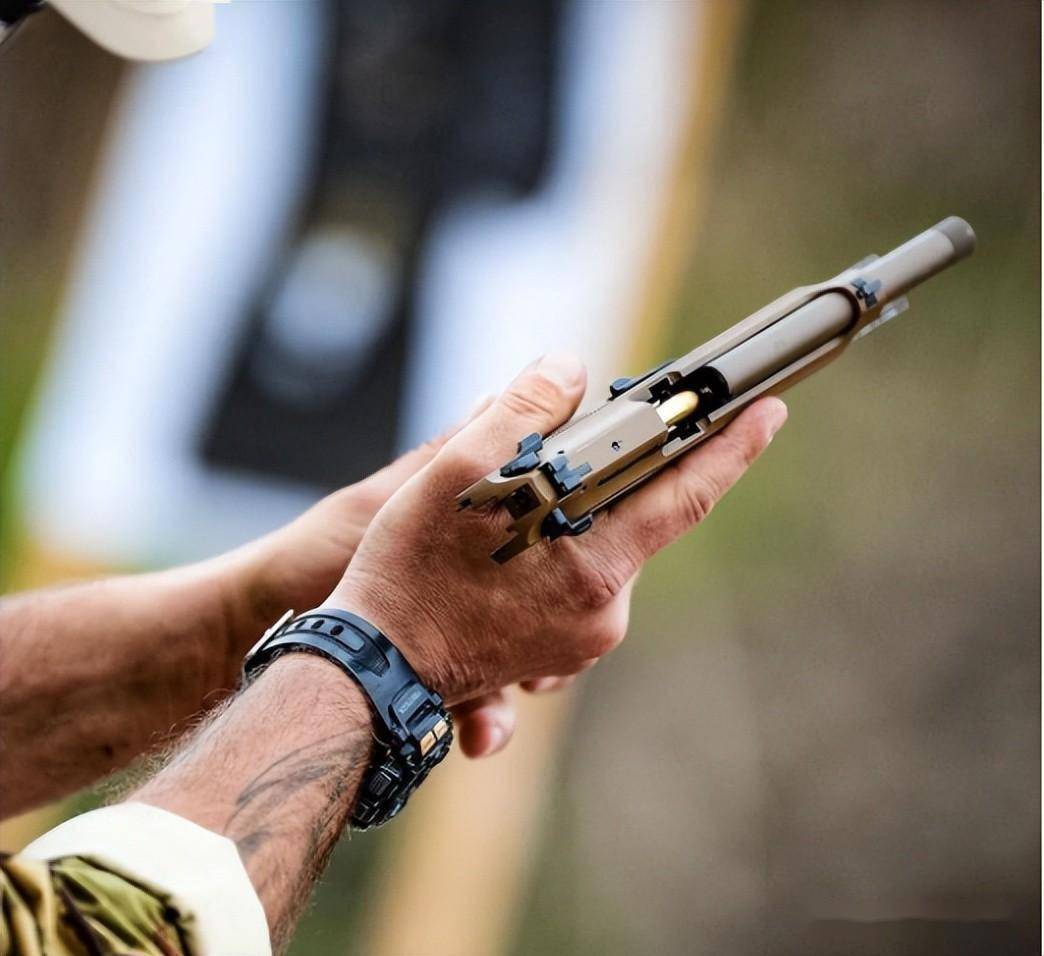 射击选手神枪手表现，一枪定江山