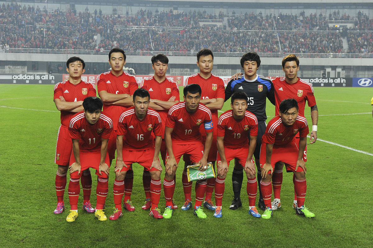 亚洲杯赛场激烈迎战，精彩纷呈赛事看点多