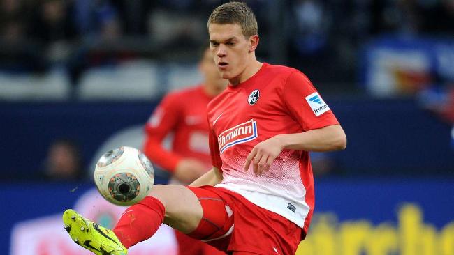 开云体育地址-德国经典：弗莱堡对决汉诺威勇士