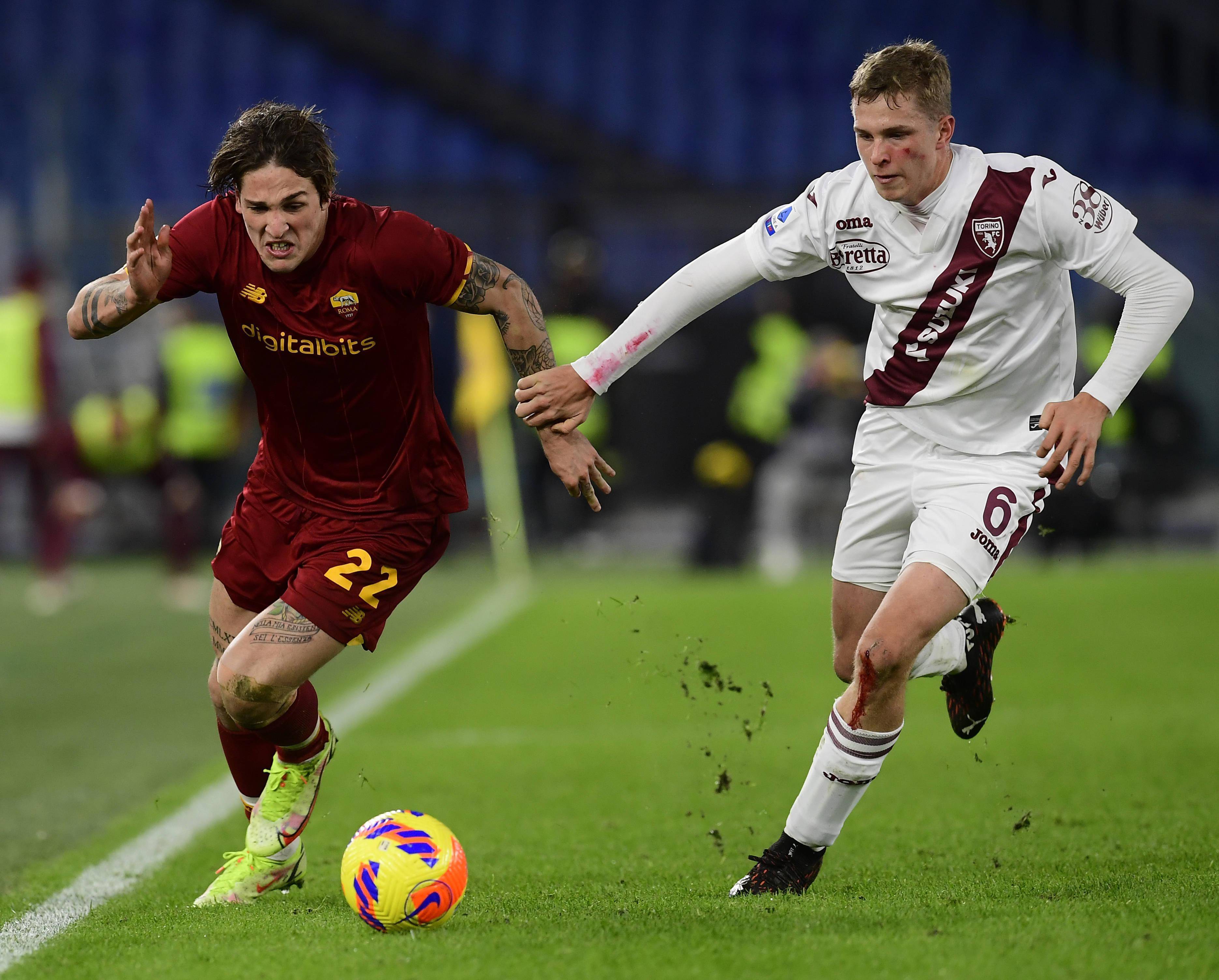 AC米兰客场战胜都灵，联赛继续领跑的简单介绍