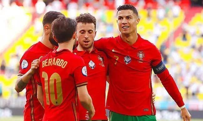 关于葡萄牙队实力强劲，备战球队士气高涨的信息