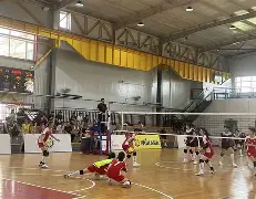 关于挑战不断！各国运动员齐心合作奋力拼搏的信息