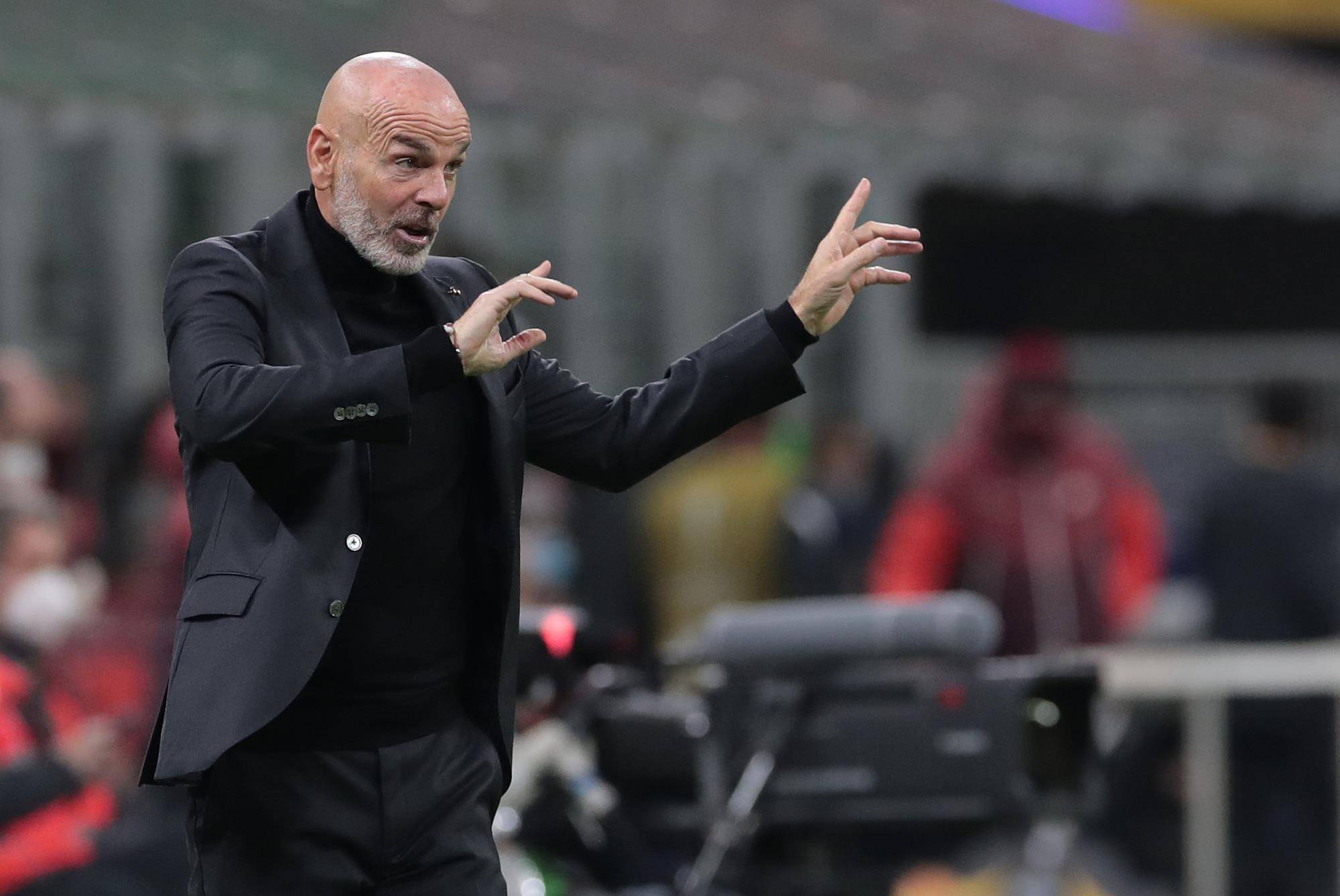 皇马射手线炸裂银河战舰劳力士加速的简单介绍