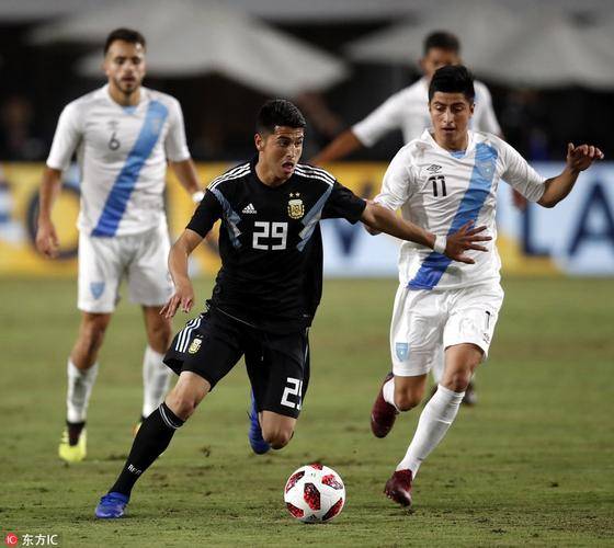 开云体育官方登录入口-赛事回顾：历时激烈争夺胜负悬念