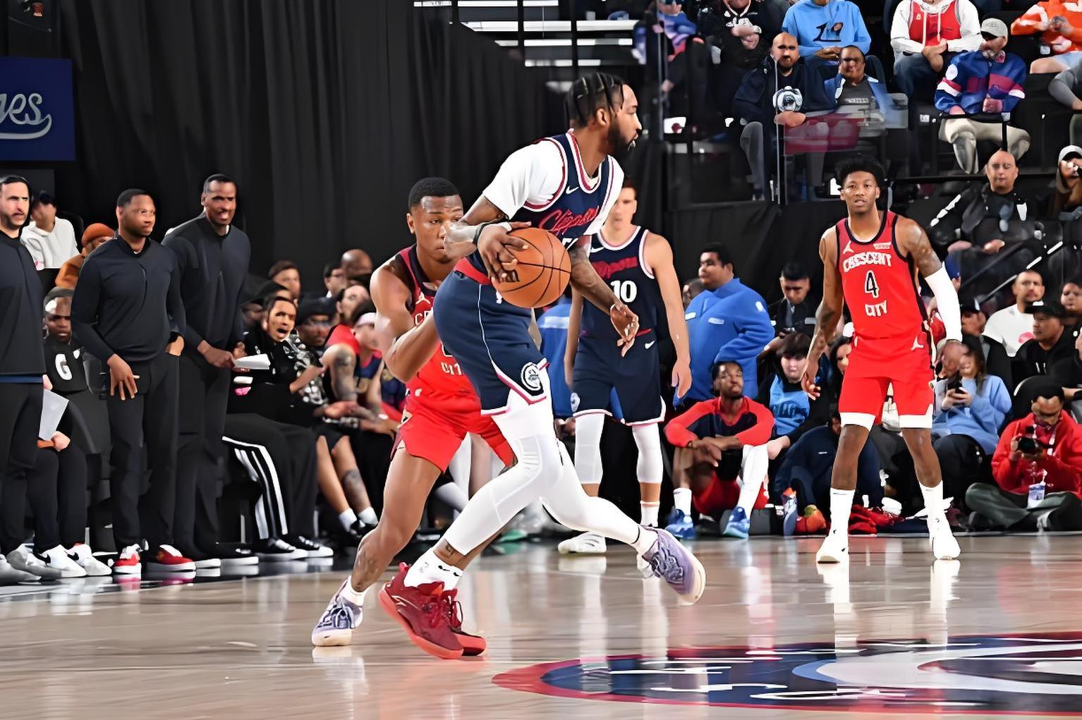 开云体育官方登录入口-猛龙客场制霸活塞，伦纳德砍下全队最高分的简单介绍