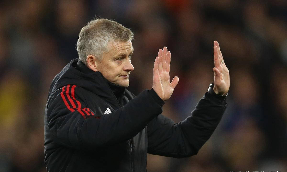 开云体育网页版入口-曼联老板考虑更换主教练，球队排名下滑