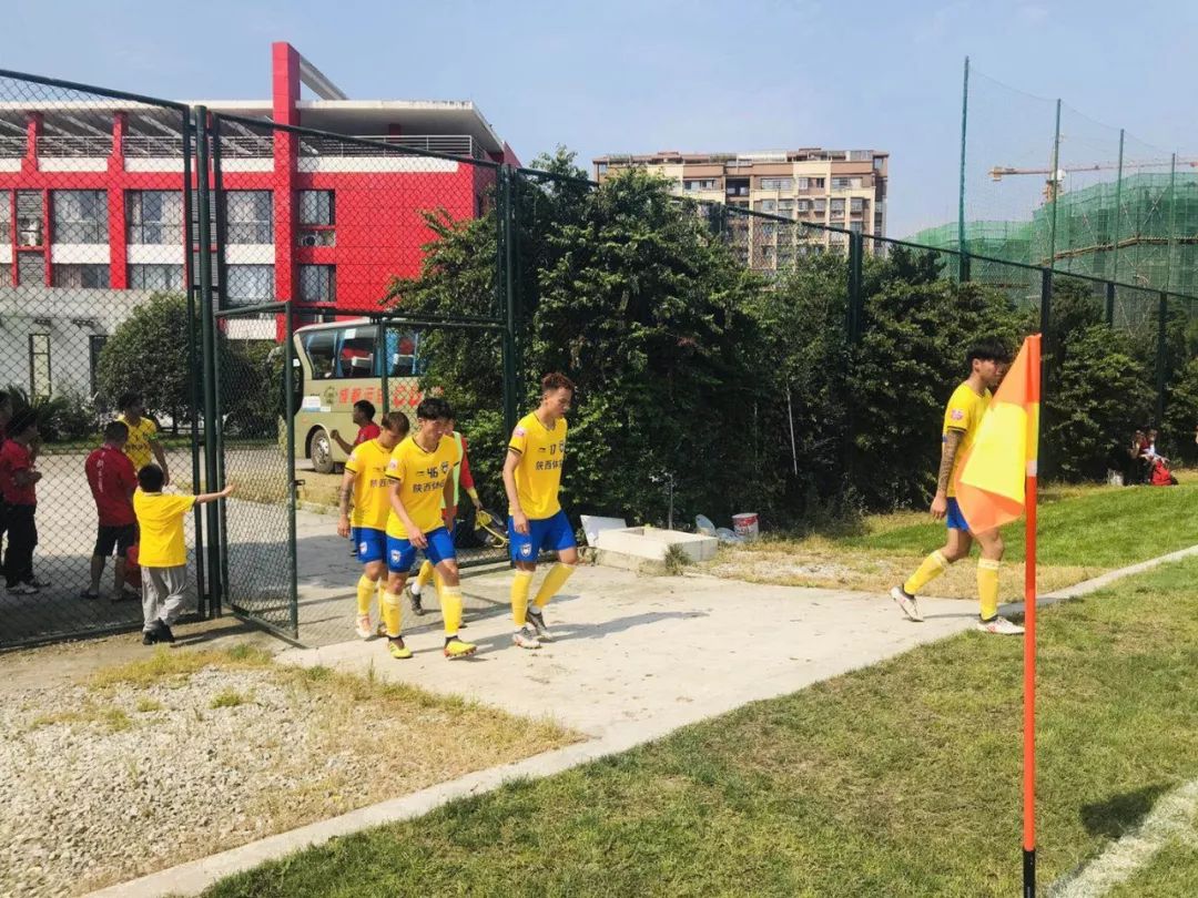 四川队加时战胜福建队，展现顽强斗志