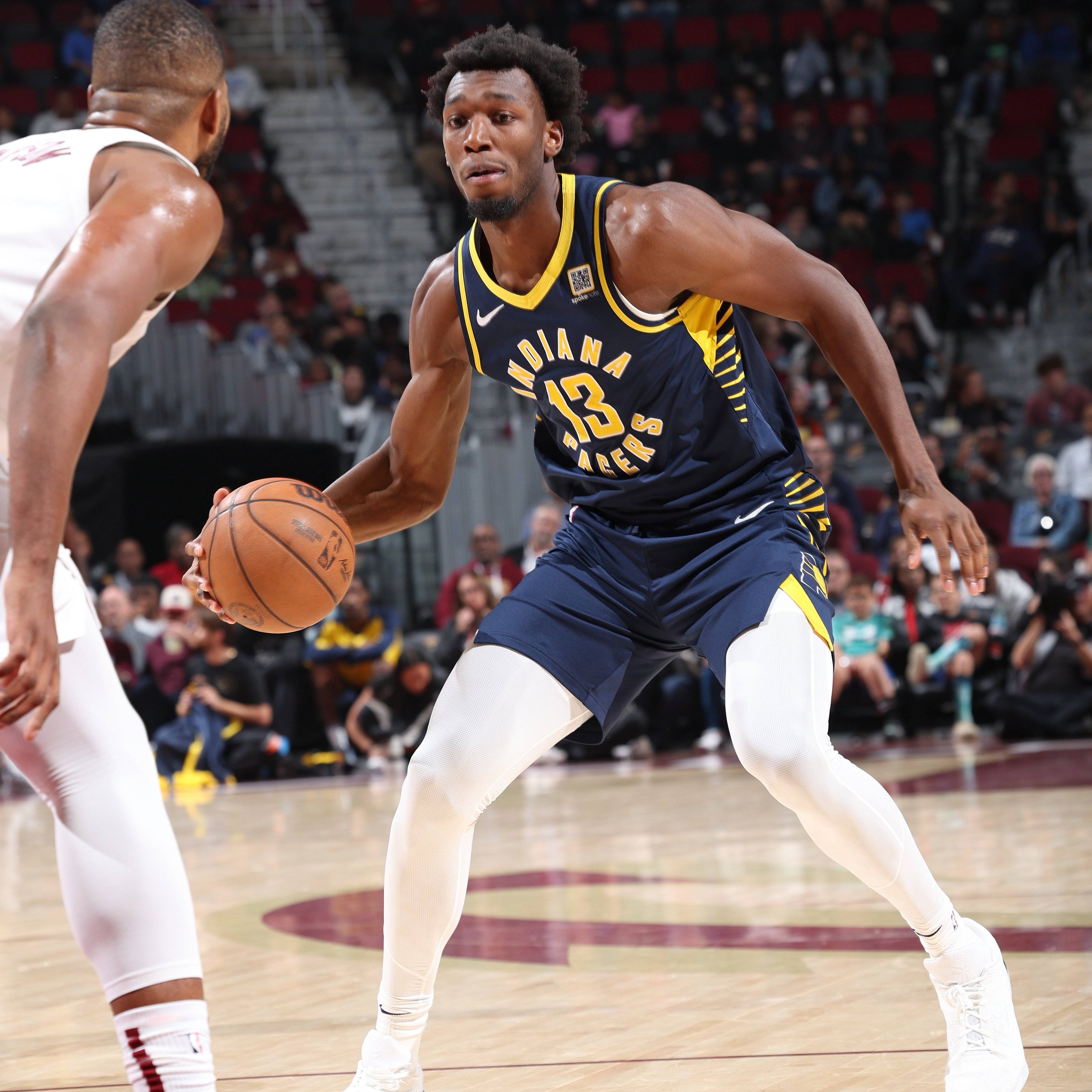 包含篮球明星遭遇重伤，将缺席接下来的比赛的词条