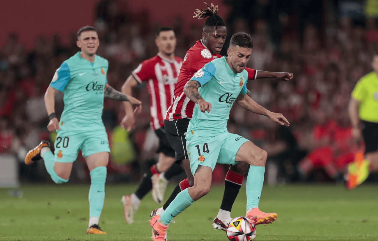 马洛卡险胜逆转，神奇表现赢得观众喝彩的简单介绍